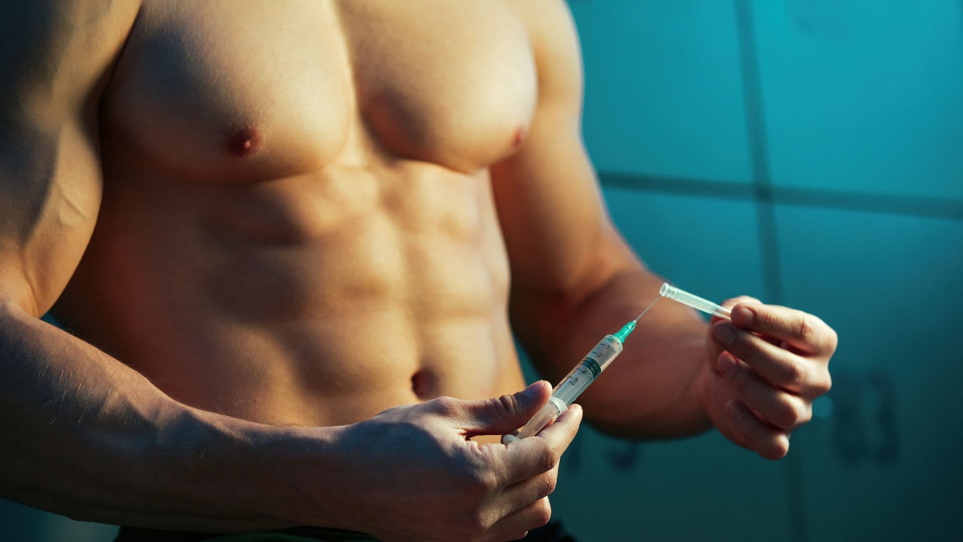 „Jsme ve fázi pokusných myší.“ Expert boří mýty o peptidovém boomu