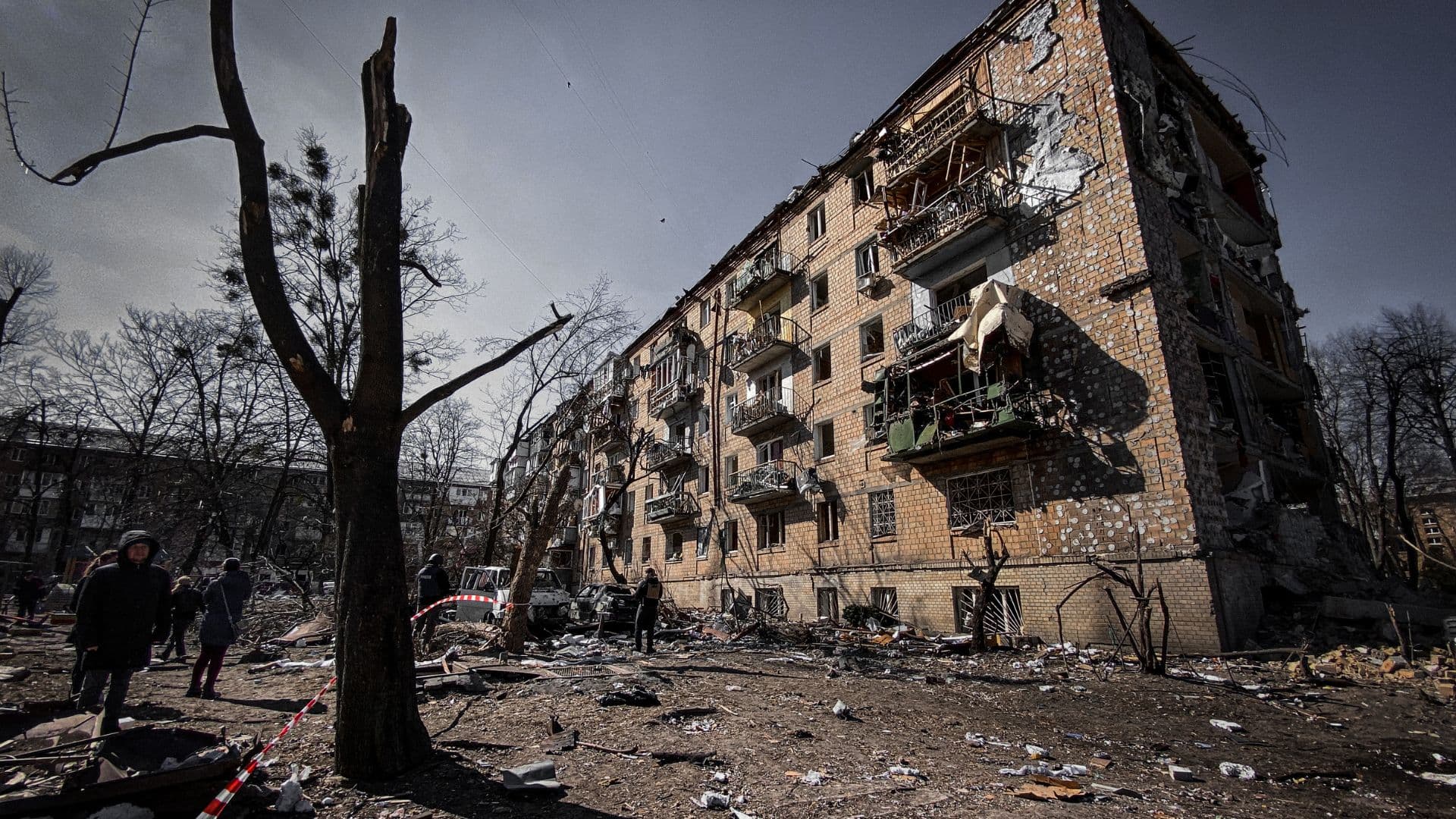 Na place víš, kde to vybuchne. Na Ukrajině ne, říká kaskadér Pavel Bezděk