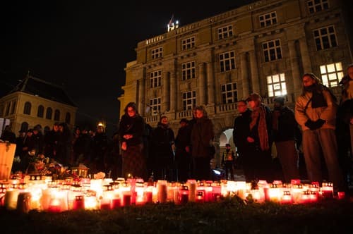 Účet psal o vraždění dvanáct dní před střelbou na fakultě. Telegram klíčová data policii odmítl vydat