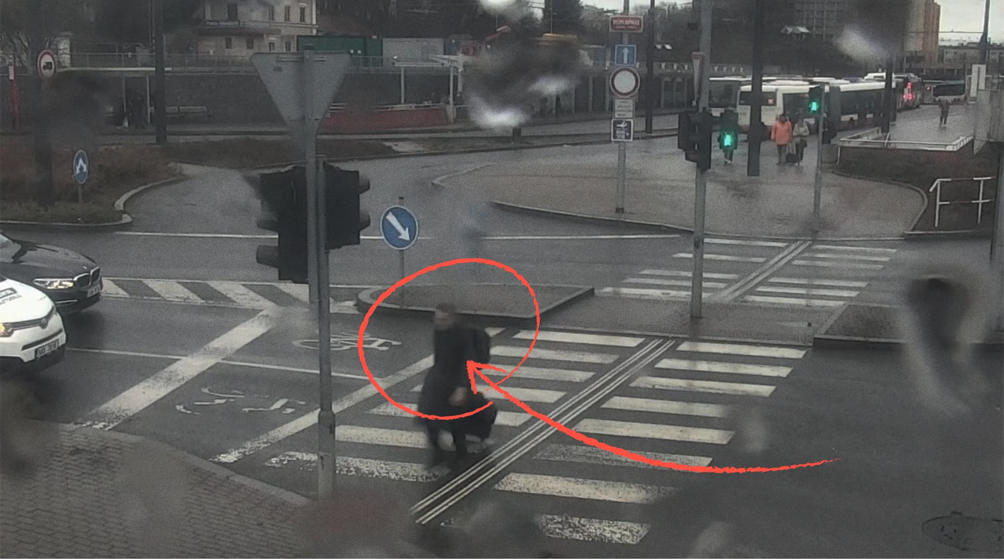 Co věděla policie a kdy? Druhý díl série VINA rekonstruuje minuty před střelbou na fakultě
