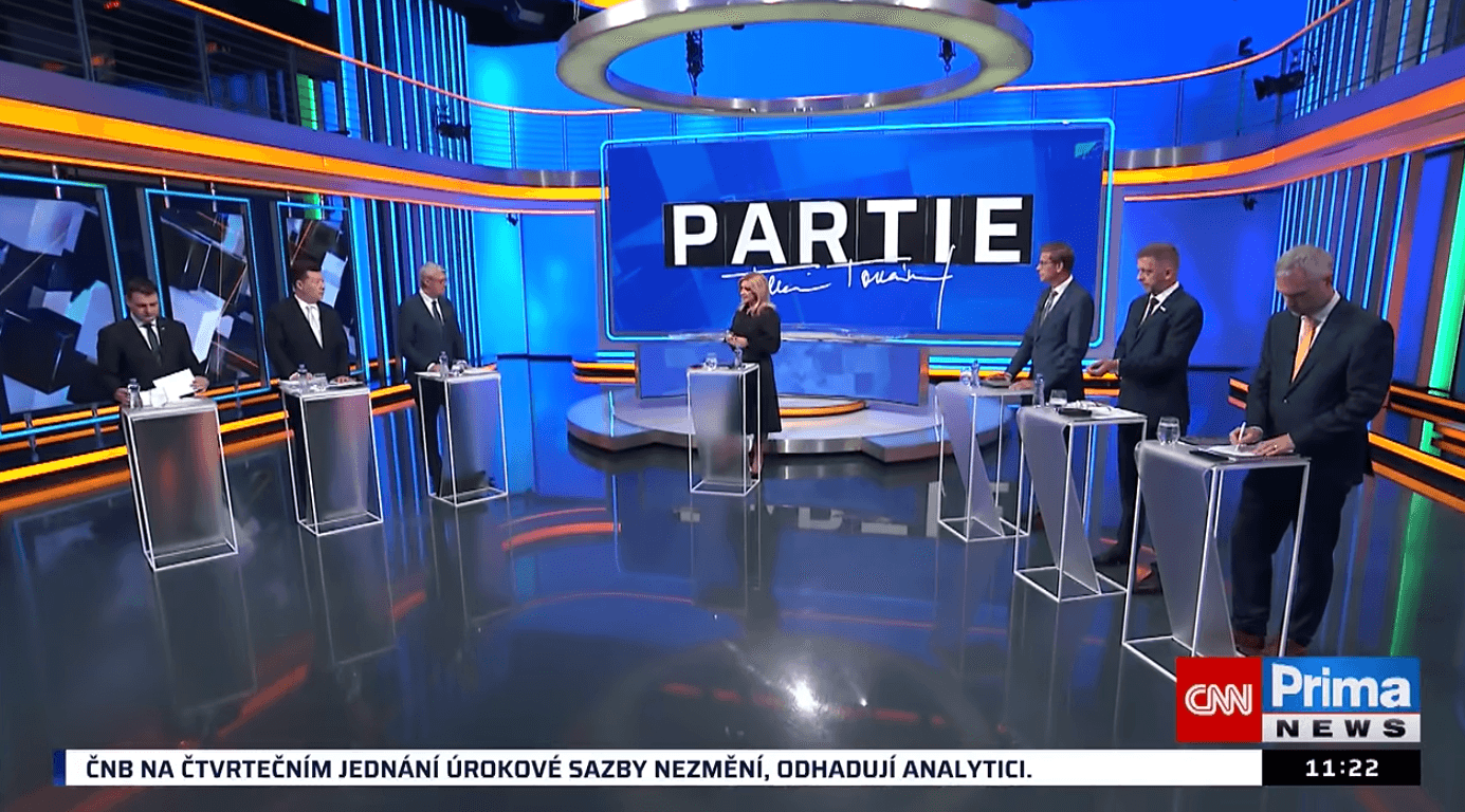 Debata lídrů, která měla s debatou pramálo společného. Vítězem je Babiš, který nepřišel