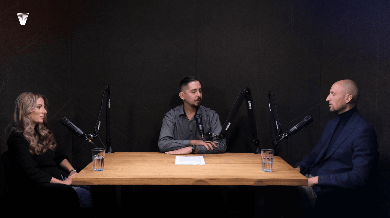Nekola a Zapletalová v podcastu Praha 2030: Parkování i MHD musí zdražit. Nové čtvrti nesmí být jen drahé ubytovny