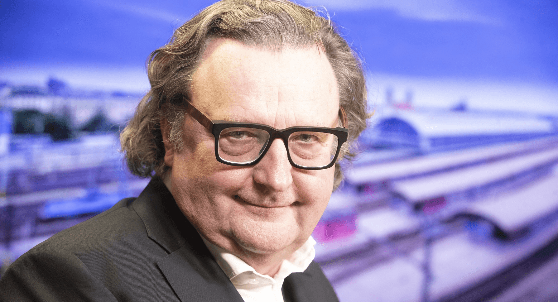 Dostupné bydlení rozhoduje o pražských volbách. Lídr STAN Hlaváček tvrdí, že stavět musí město, soukromníci i družstva