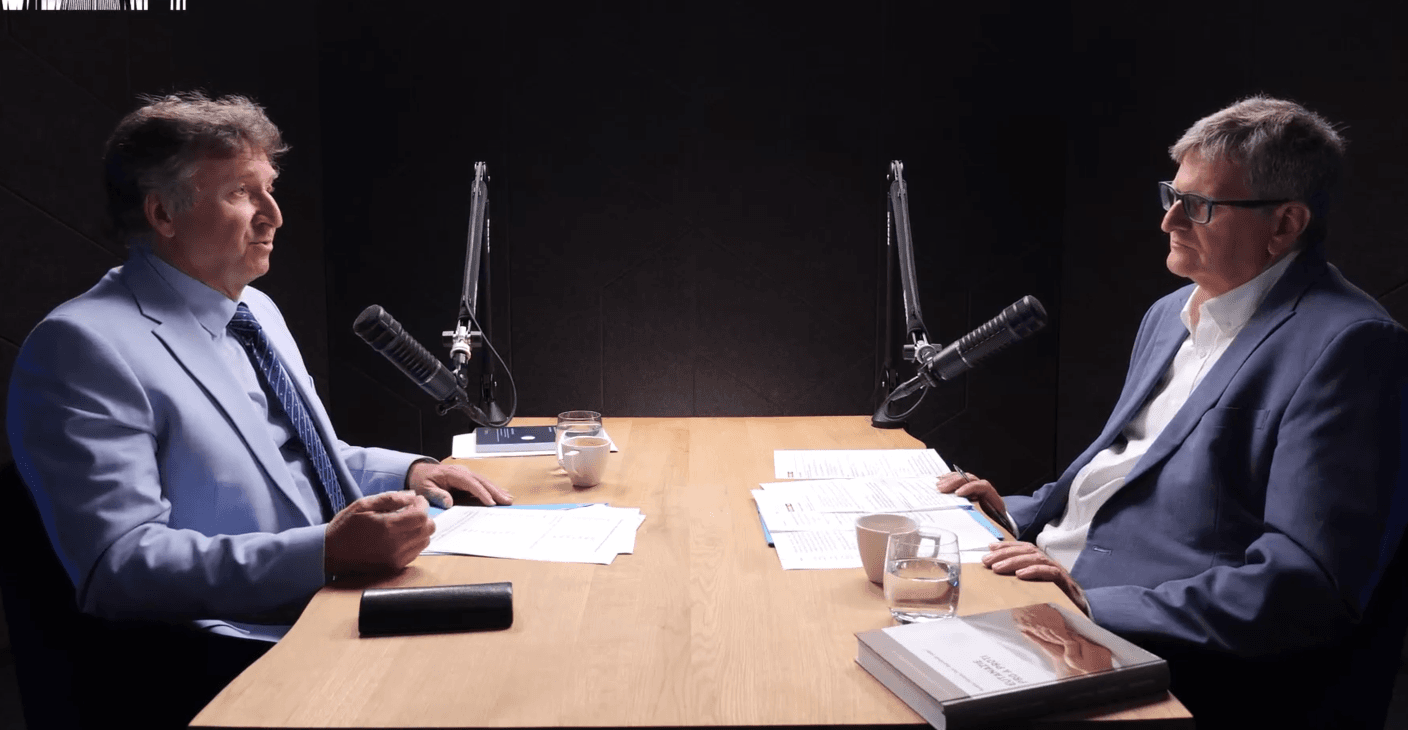 Petr Šafr spouští nový podcast o eutanazii. Prvním hostem je šéf lékařské komory, který ji nazývá zabíjením