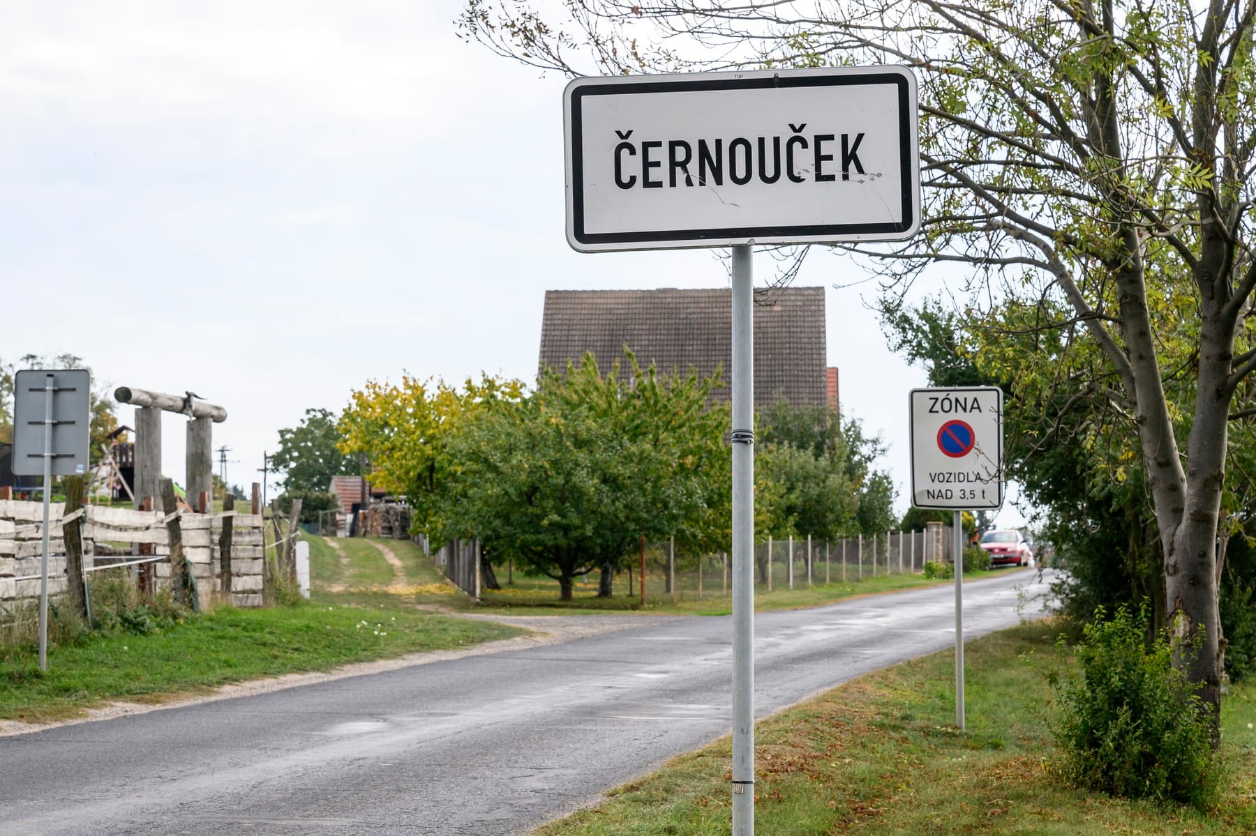 Chceme Mirka Dušína s odvahou Chucka Norrise. A pak se divíme, že nám vládnou veksláci