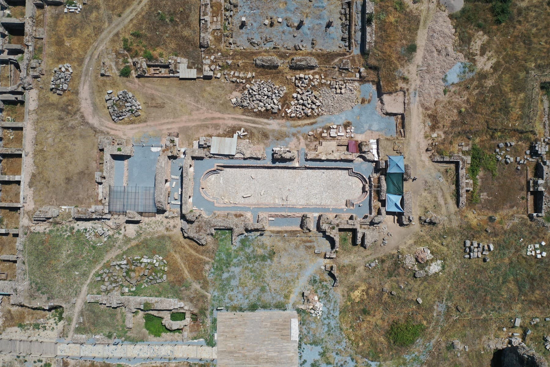 Brutální luxus antické smetánky. Turečtí archeologové odhalili monumentální bazén z časů Ježíše Krista